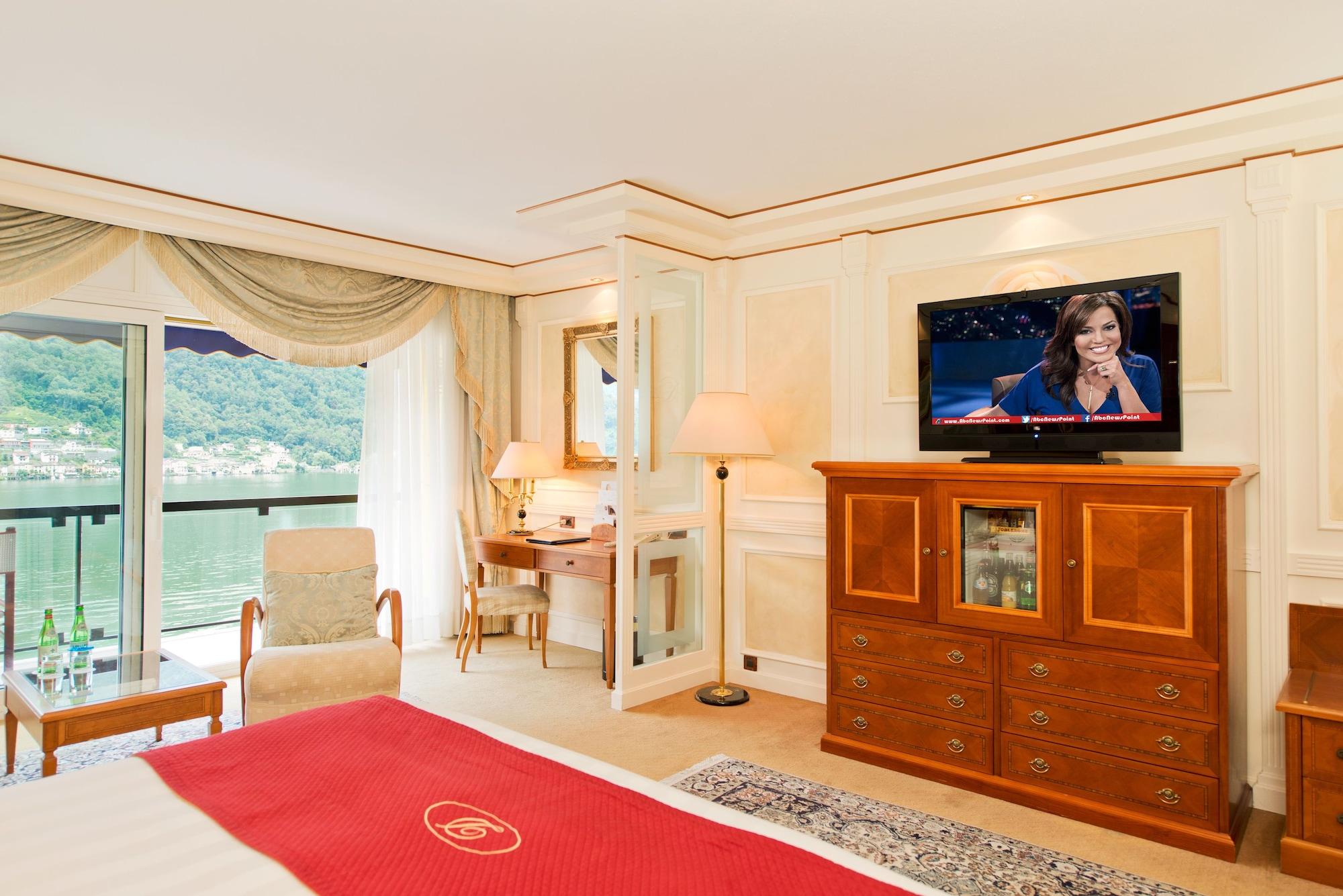 Swiss Diamond Hotel & Spa Morcote Esterno foto A room at the hotel